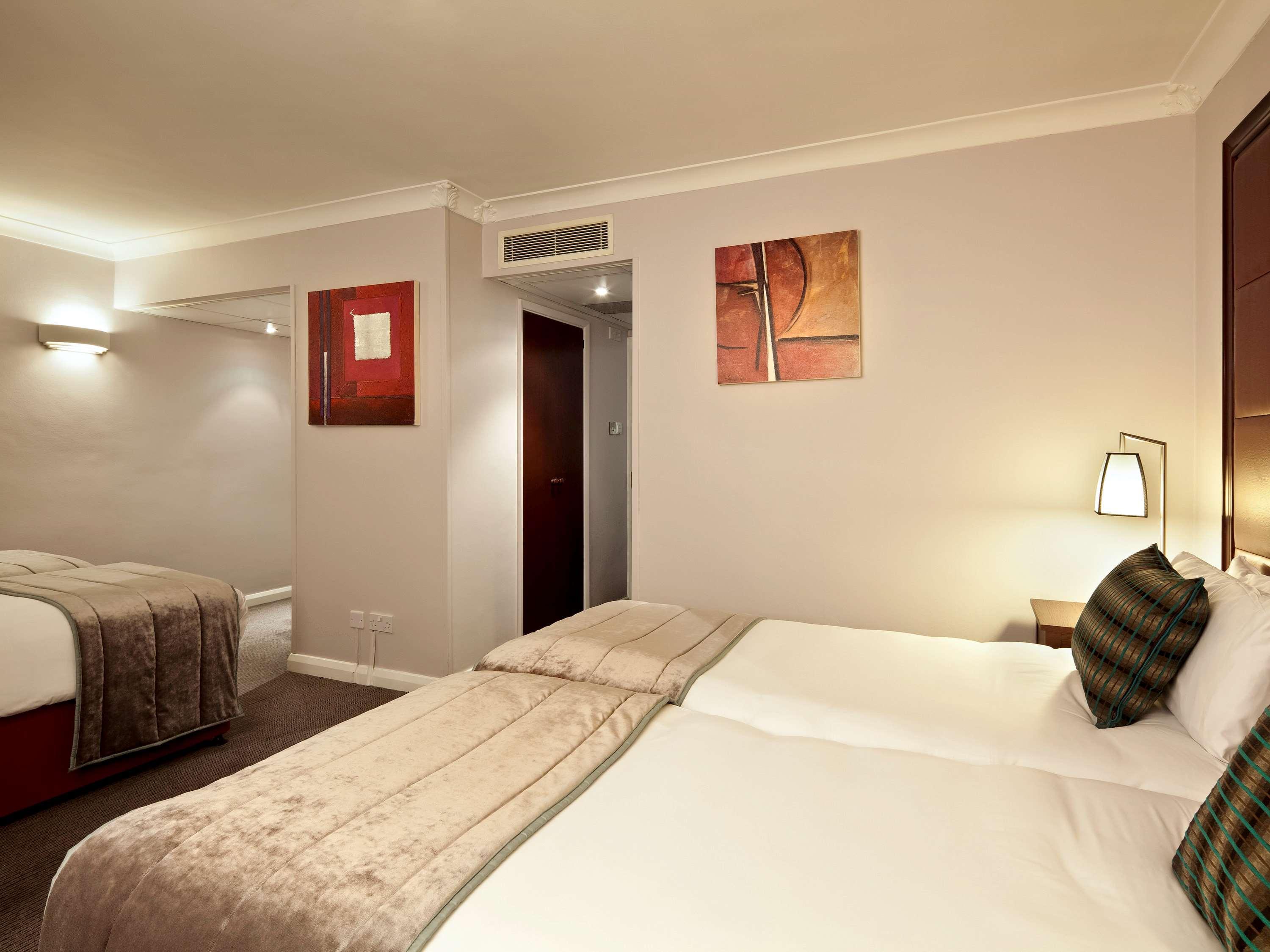 เมอร์เคียว โฮเต็ล ลอนดอน เคนซิงตัน Hotel ภายนอก รูปภาพ